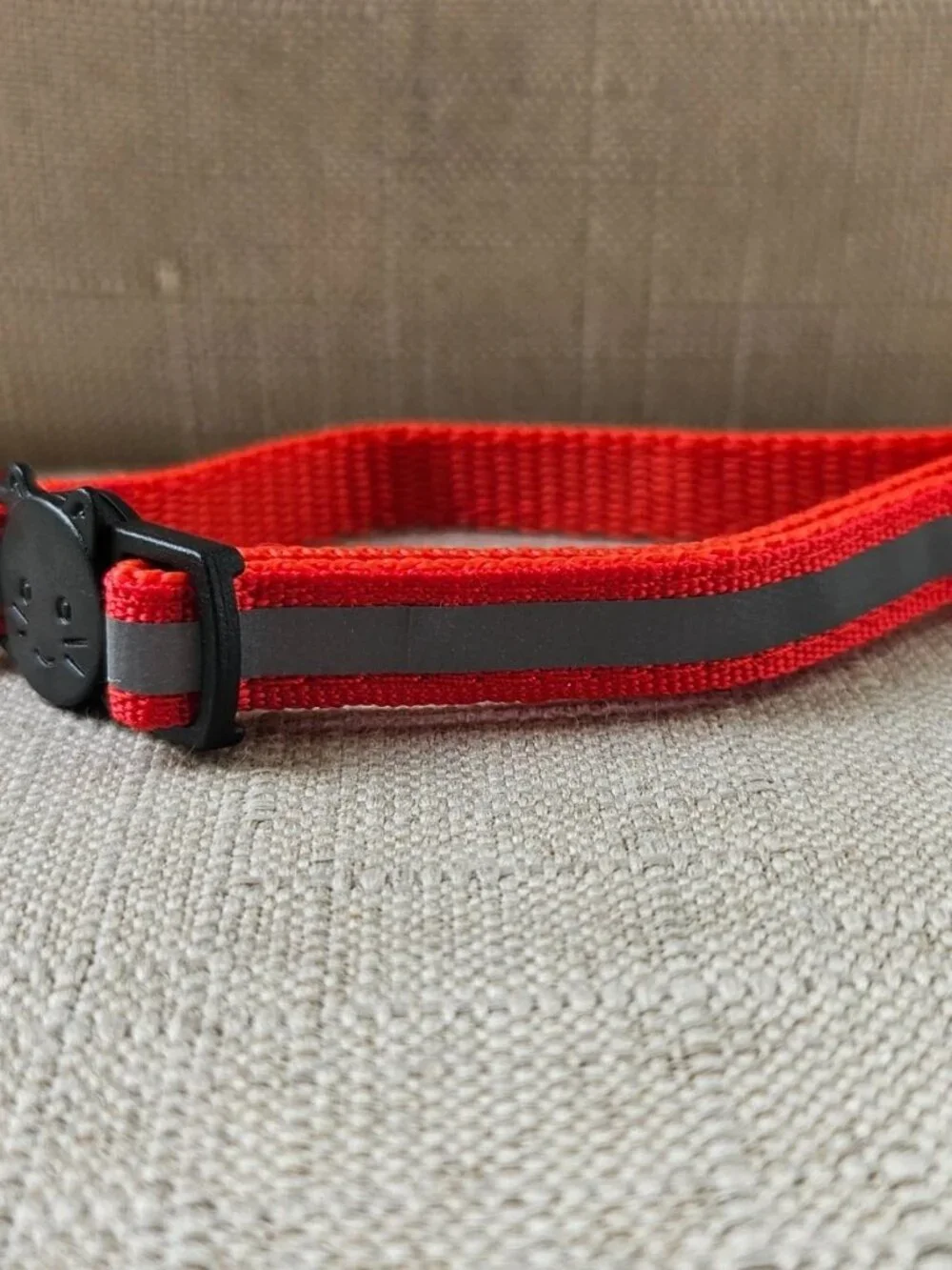 Red Collar for Cats Pet Collar w/ Bell Reflective Neck Collar for Cat Adjustable
